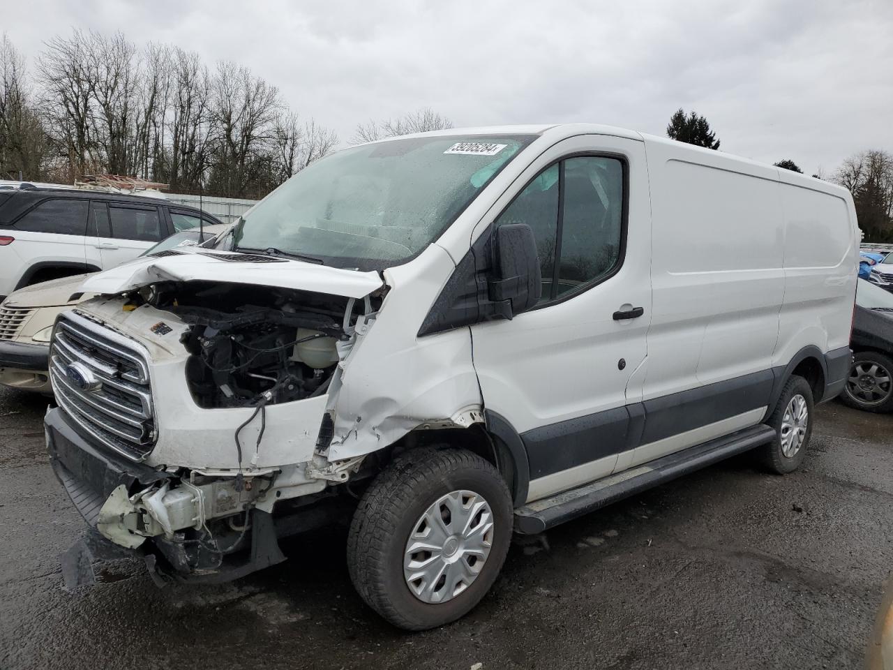 VIN: 1FTYR1YM6HKA78191 2017 FORD TRANSIT