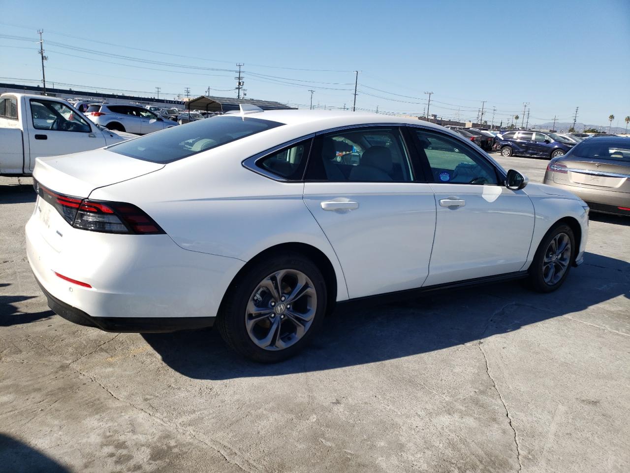 1HGCY2F64PA048152 HONDA ACCORD 2023