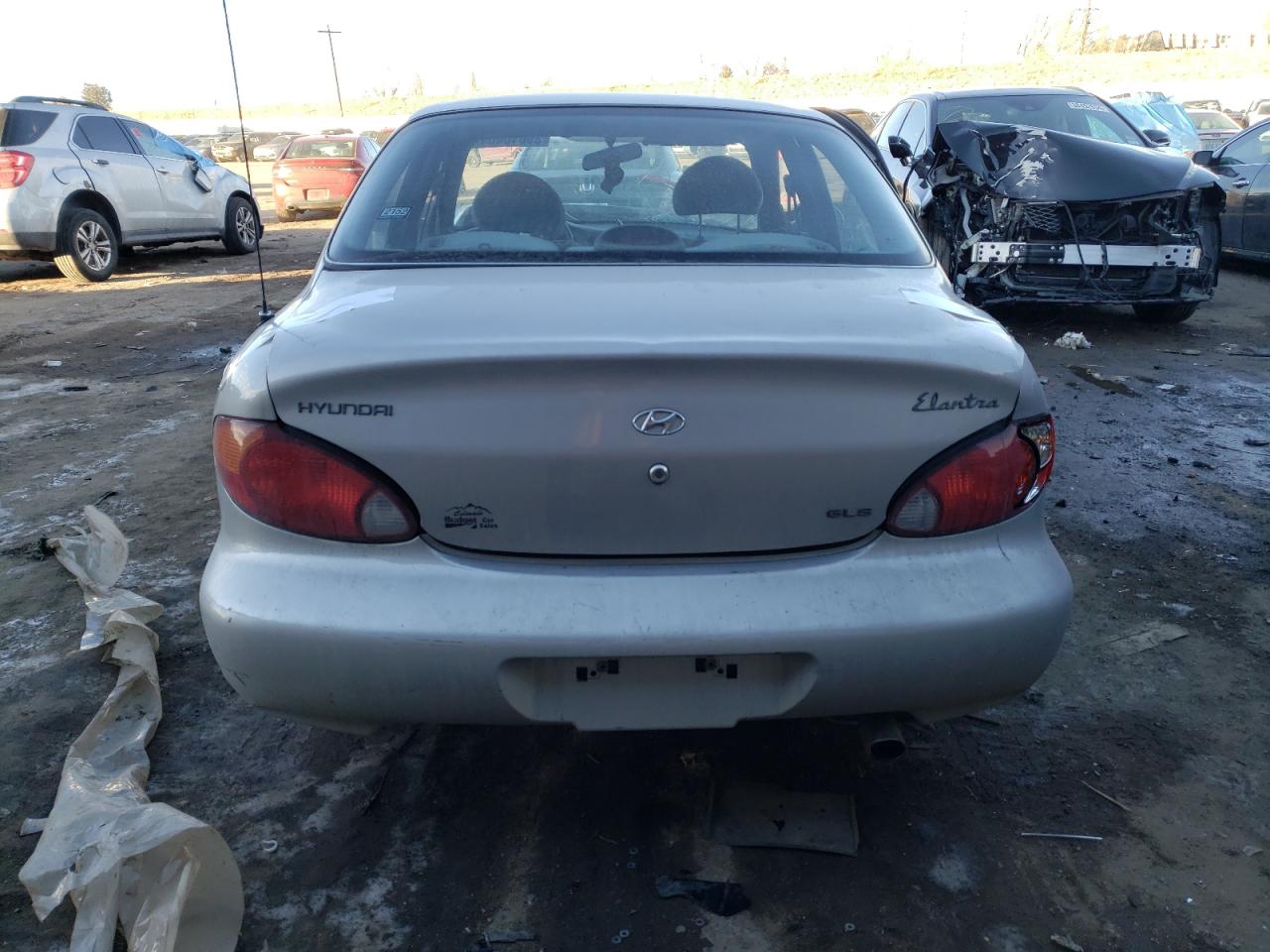 Lot #2330040027 2000 HYUNDAI ELANTRA GL