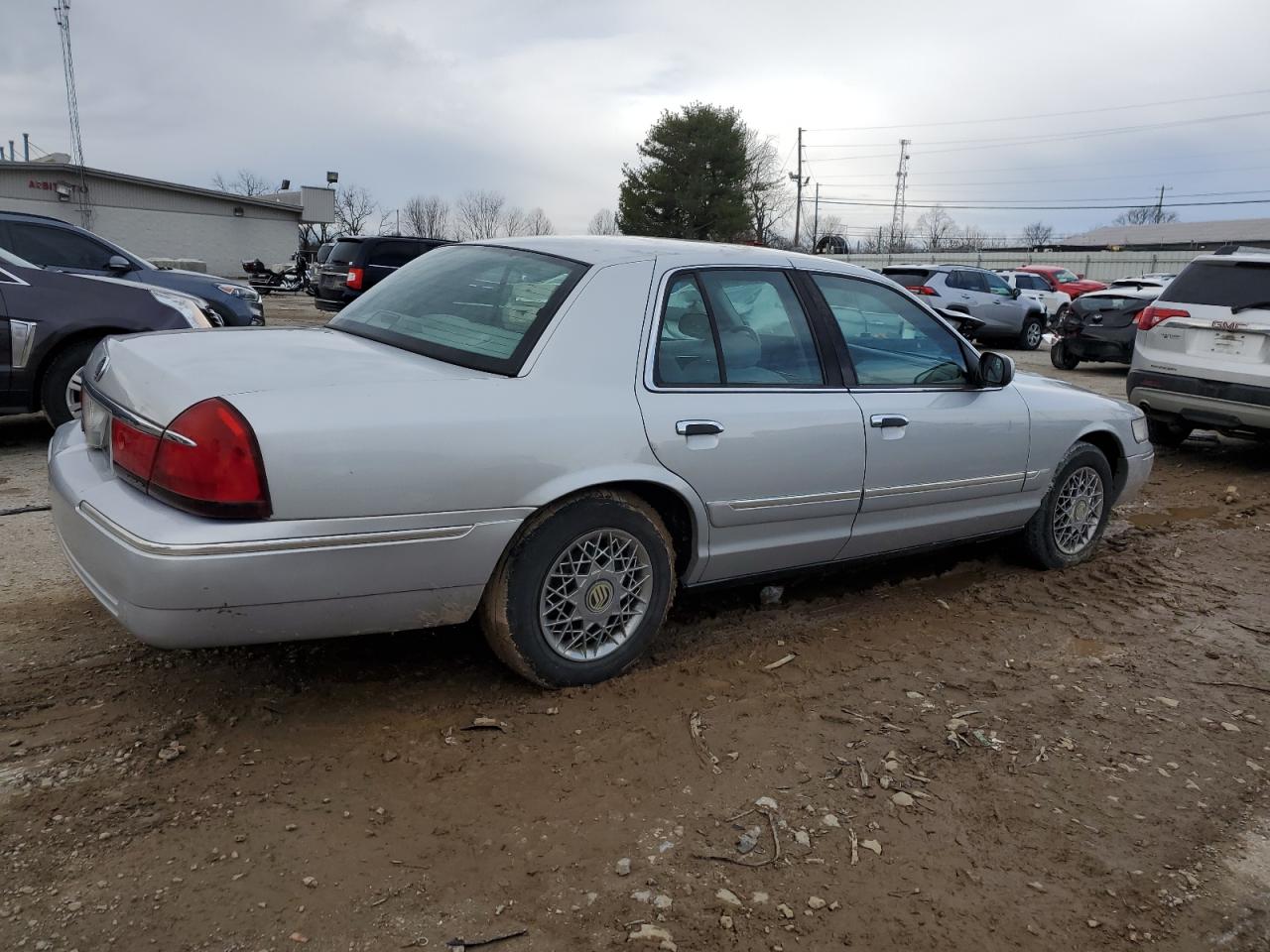 2MEFM74WXYX744609 2000 Mercury Grand Marquis Gs