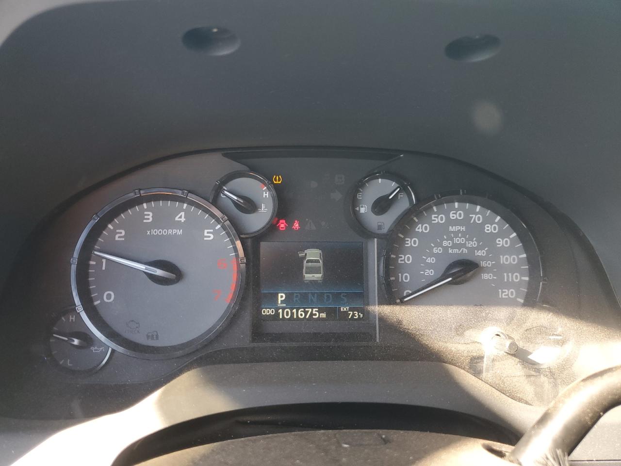 5TFRM5F10HX111658 TOYOTA TUNDRA 2017