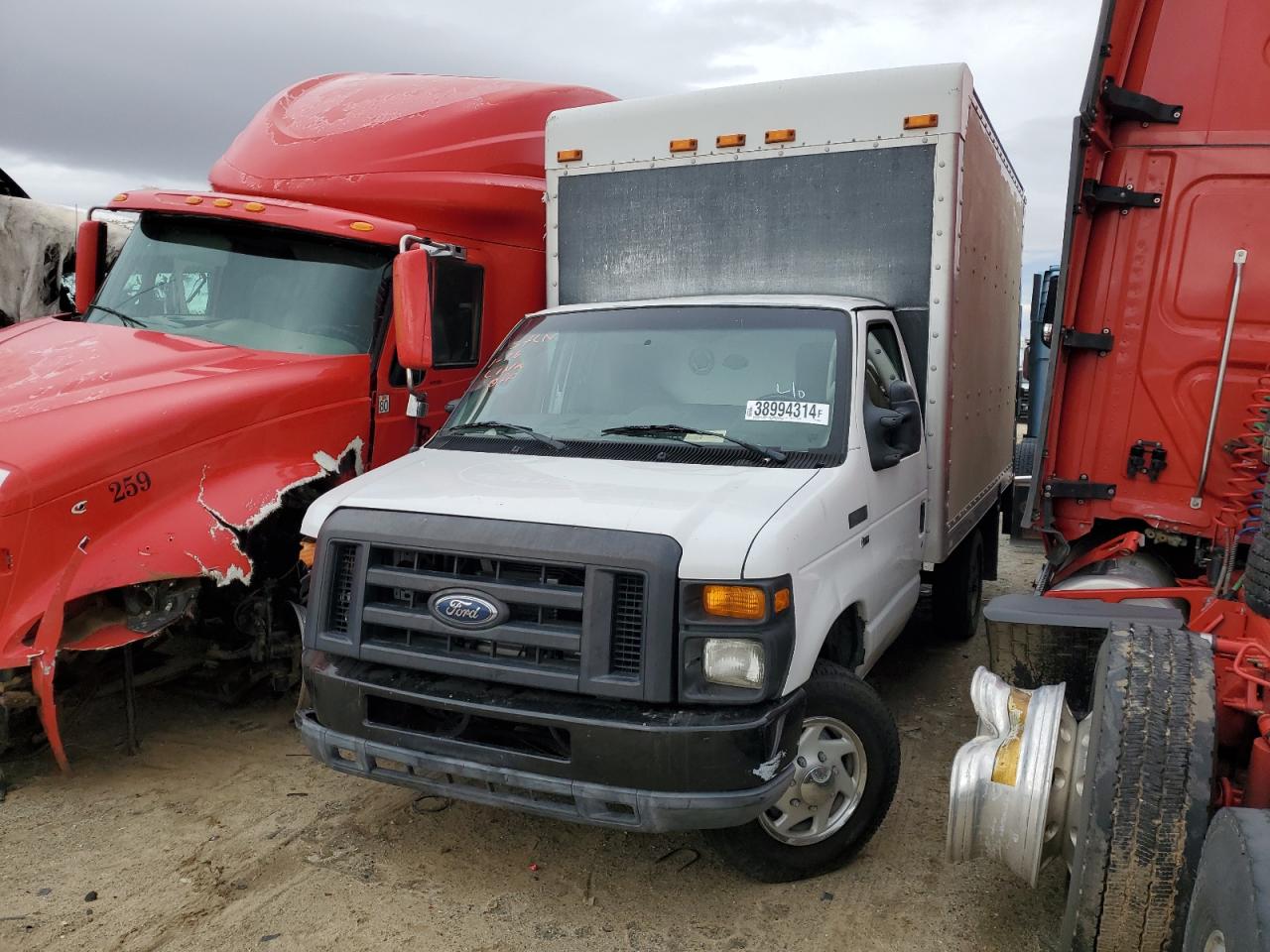 FORD ECONOLINE E350 SUPER DUTY CUTAWAY VAN