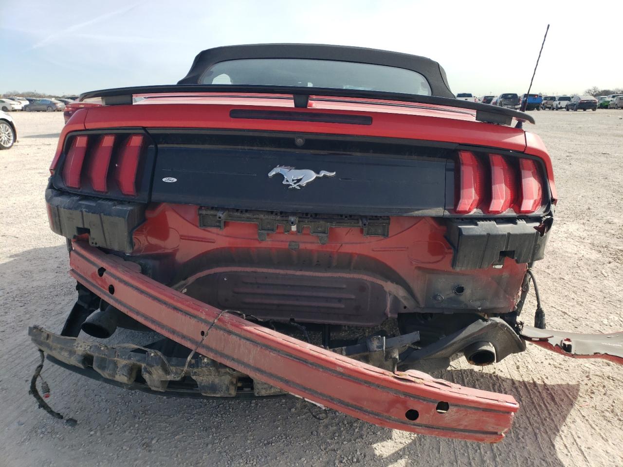 1FATP8UH9M5122717 FORD ALL Models 2022