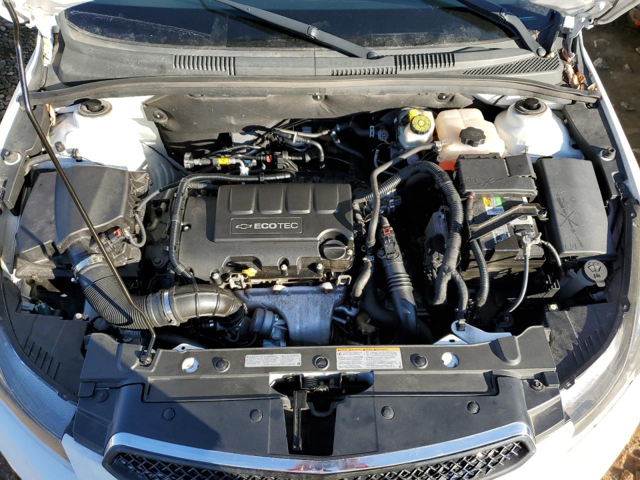 1G1PE5SB8G7193276 CHEVROLET CRUZE 2016