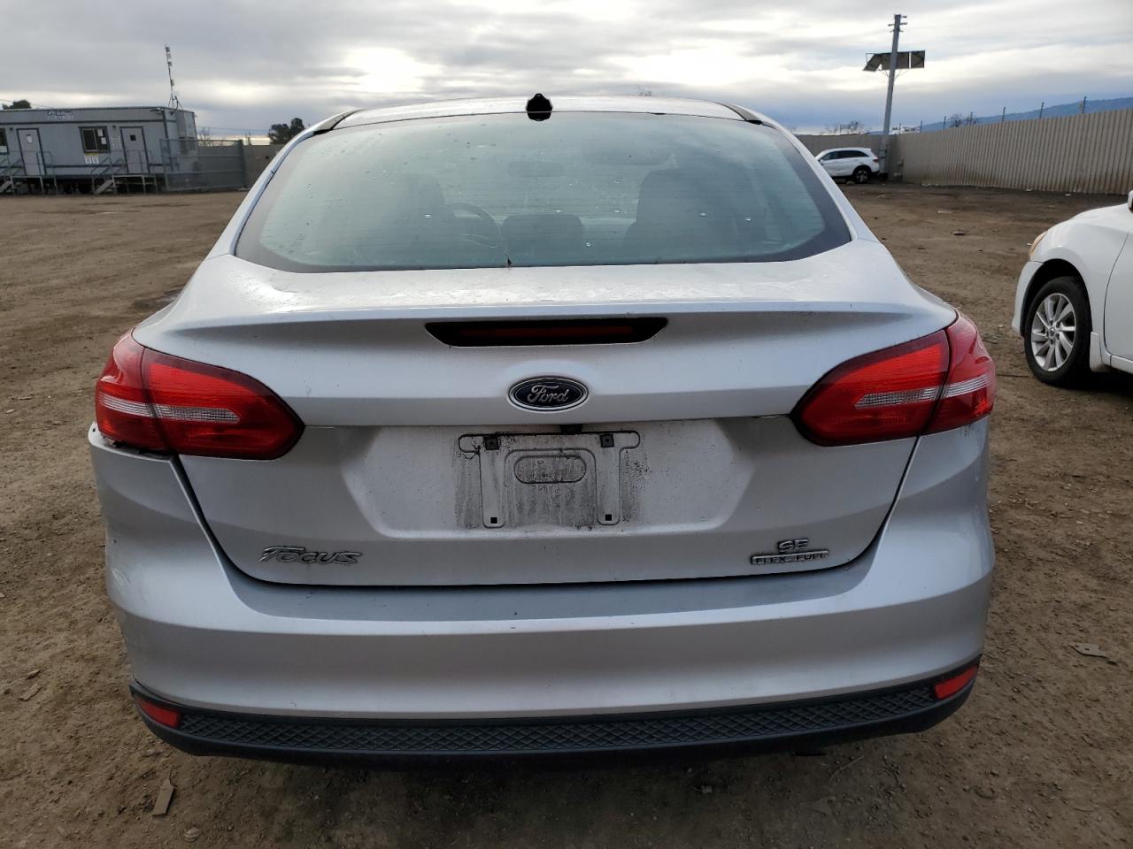 1FADP3F2XGL272643 FORD FOCUS 2016