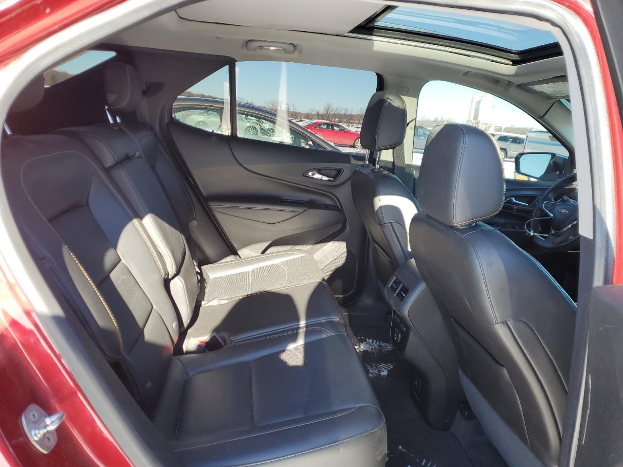 2GNAXXEV6K6100120 CHEVROLET EQUINOX 2019