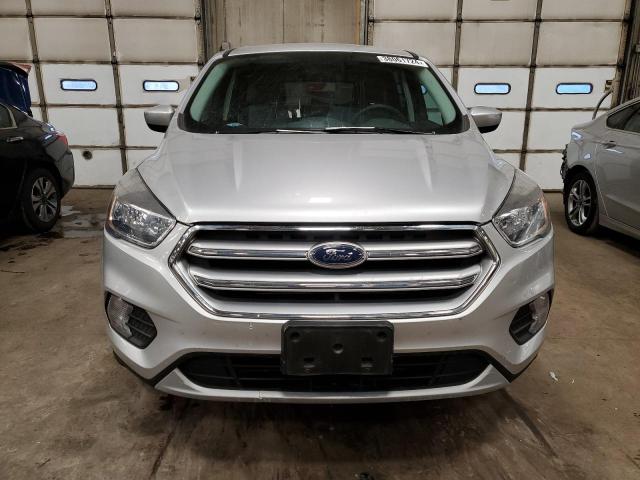 1FMCU9G92HUD42026 2017 FORD ESCAPE, photo no. 5