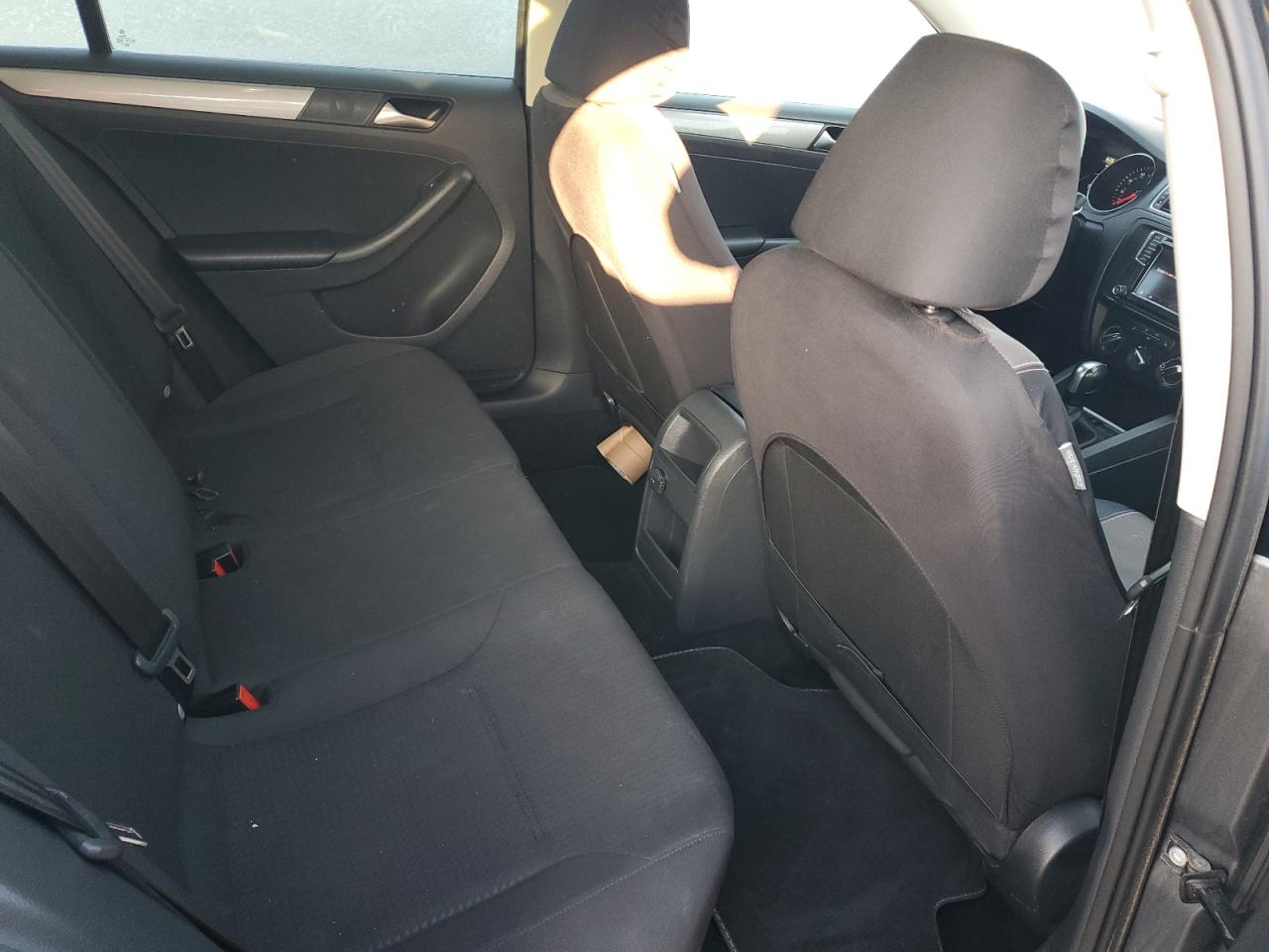 3VWD67AJ2GM241370 VOLKSWAGEN JETTA 2016
