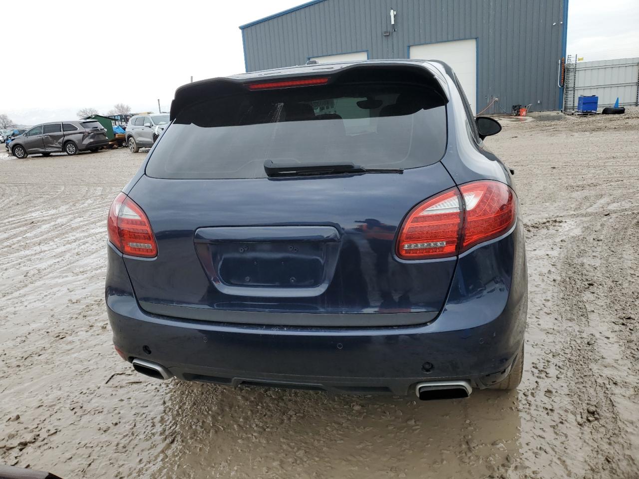 WP1AB2A24BLA44352 2011 Porsche Cayenne S