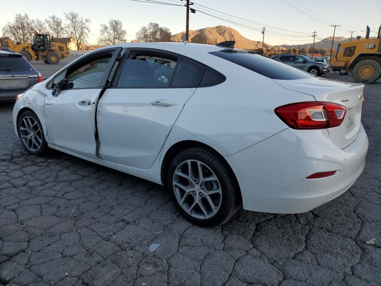 1G1BC5SM8J7178656 CHEVROLET CRUZE 2018