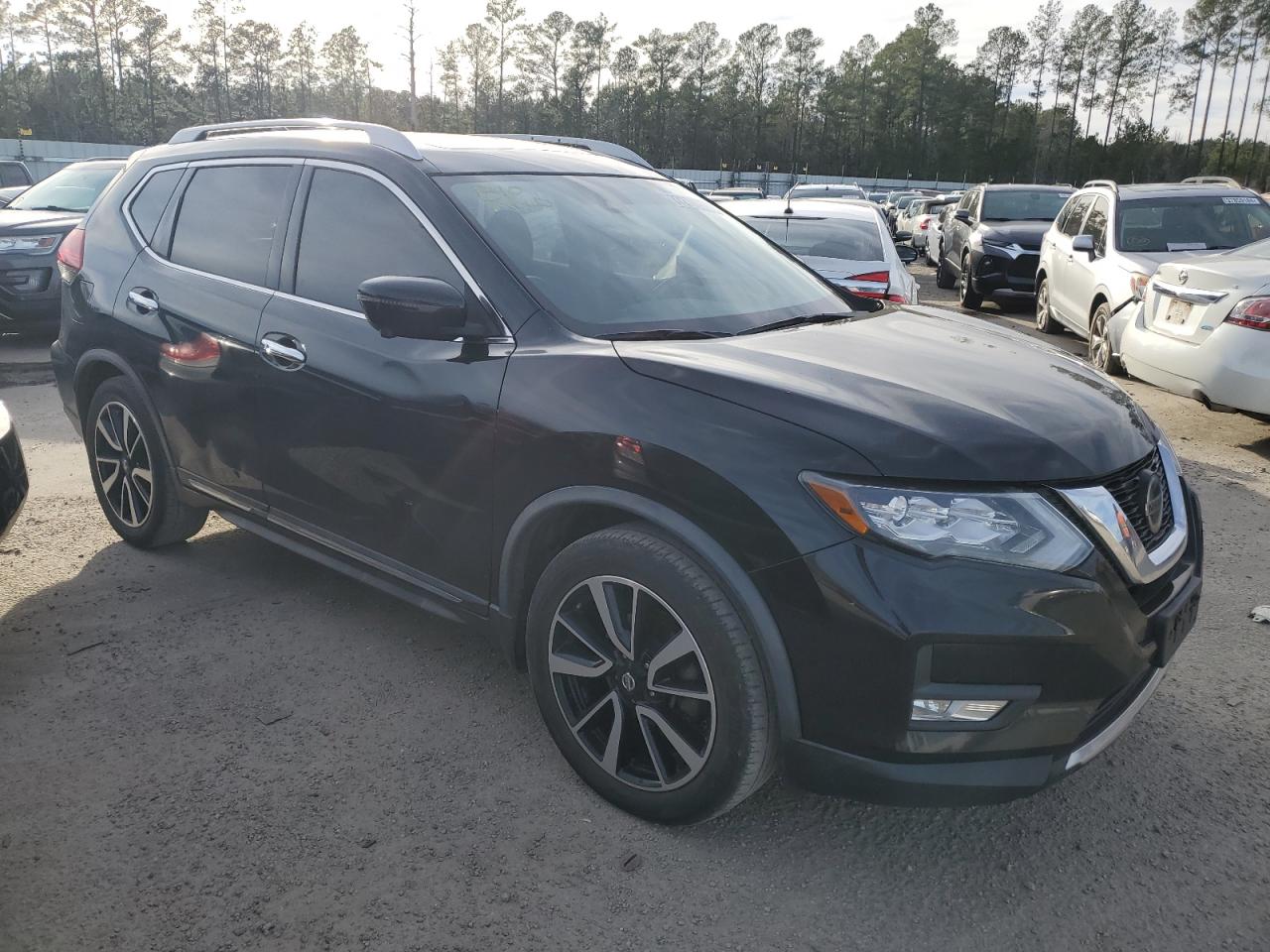JN8AT2MT1JW492410 NISSAN ROGUE 2018