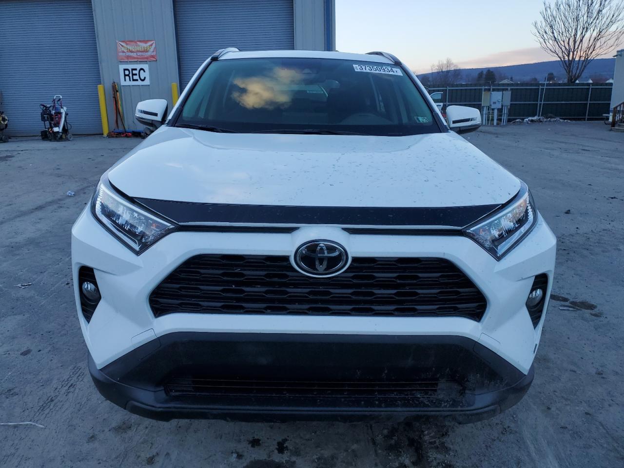 JTMP1RFV8KD510577 TOYOTA RAV4 2019