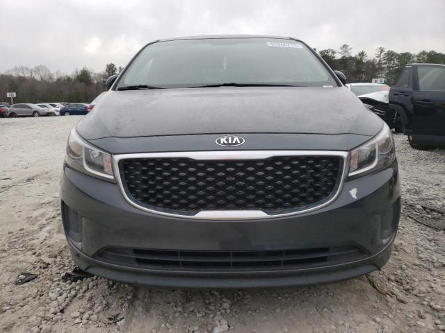 KNDMB5C13H6232856 | 2017 KIA sedona lx