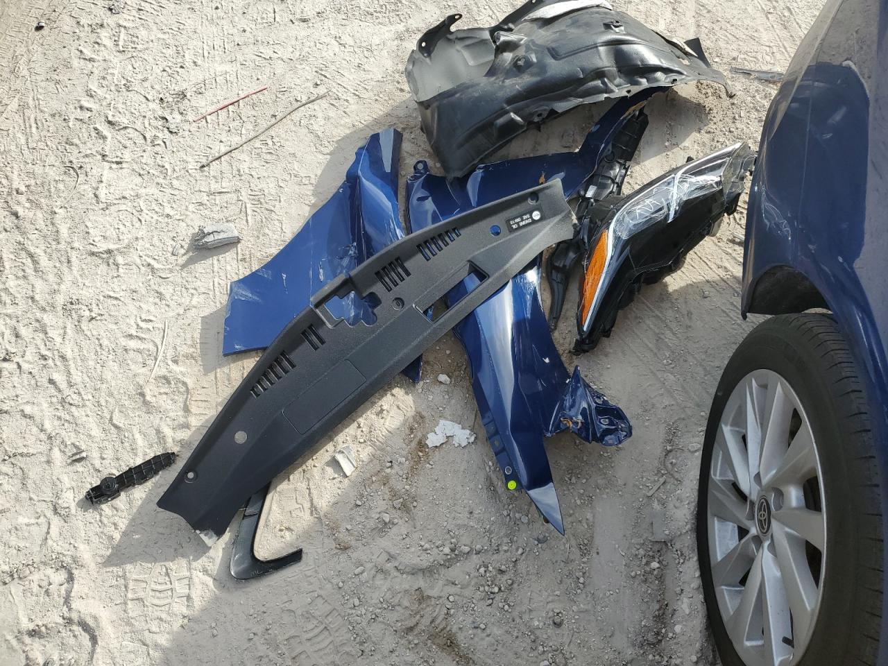 4T1R11BK0PU081296 TOYOTA CAMRY 2023