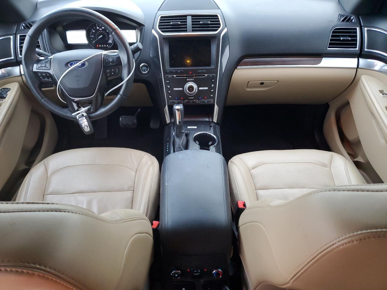1FM5K7FHXHGD12069 FORD EXPLORER 2017