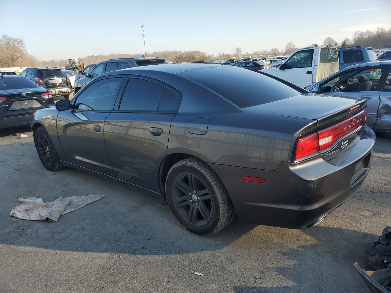 2C3CDXBG1EH268647 2014 Dodge Charger Se