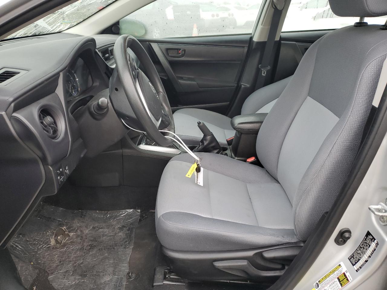 5YFBURHE7HP608925 TOYOTA COROLLA 2017
