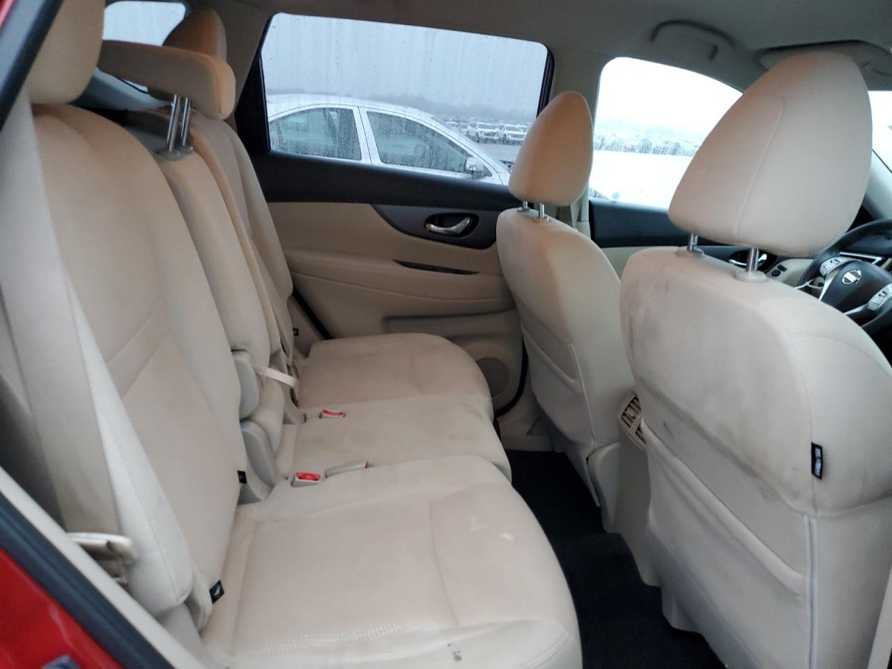 JN8AT2MT7GW015957 NISSAN ROGUE 2016