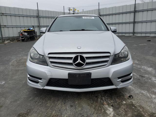 VIN WDDGF4HB6DA869542 2013 Mercedes-Benz C-Class, 250 no.5