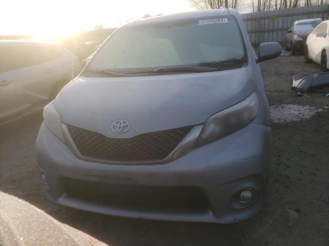 5TDXK3DC7BS076653 2011 TOYOTA SIENNA, photo no. 5