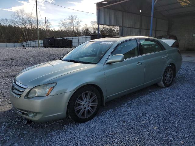 2005 Toyota Avalon XL