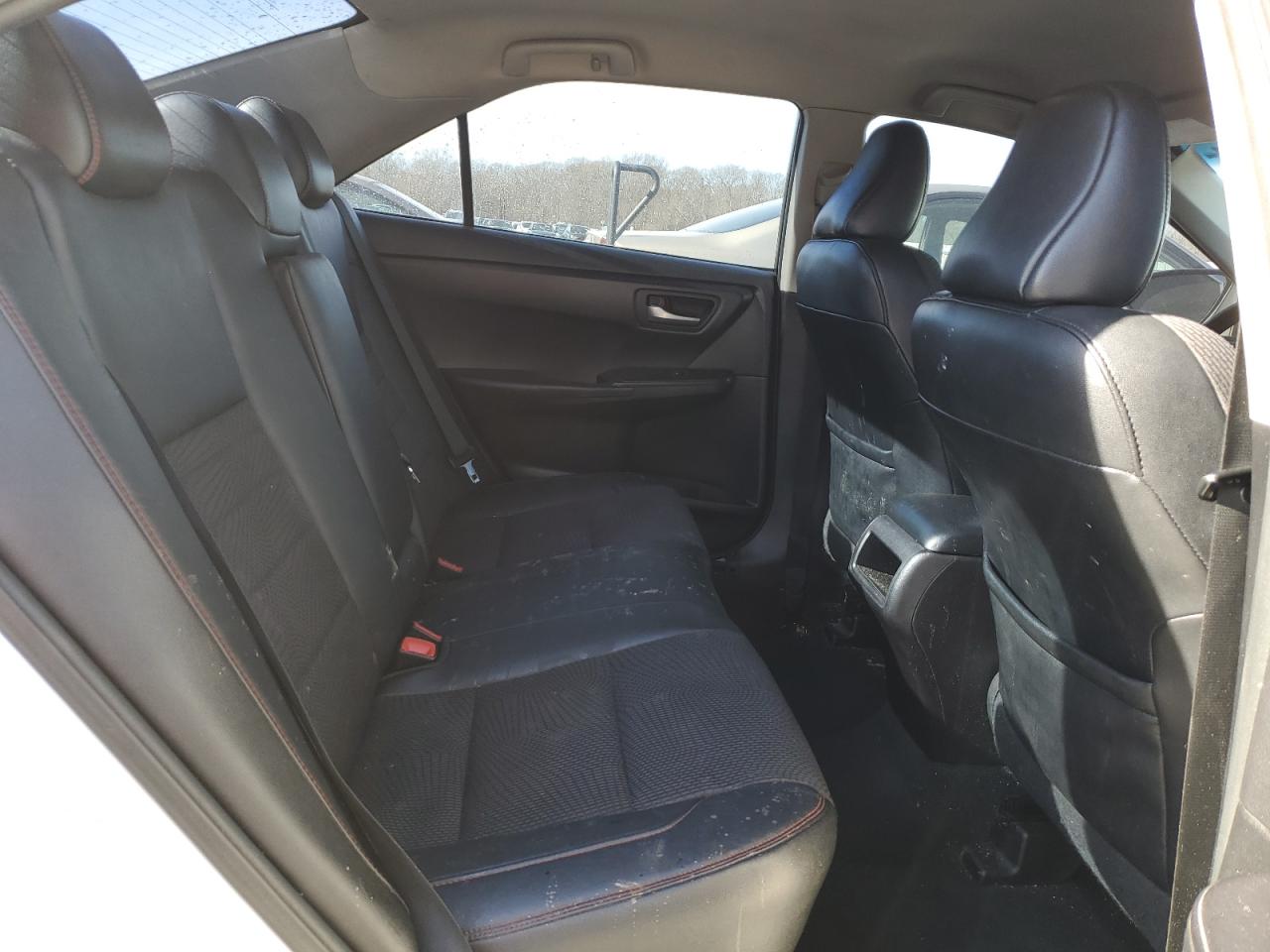 4T1BF1FK1GU215259 TOYOTA CAMRY 2016