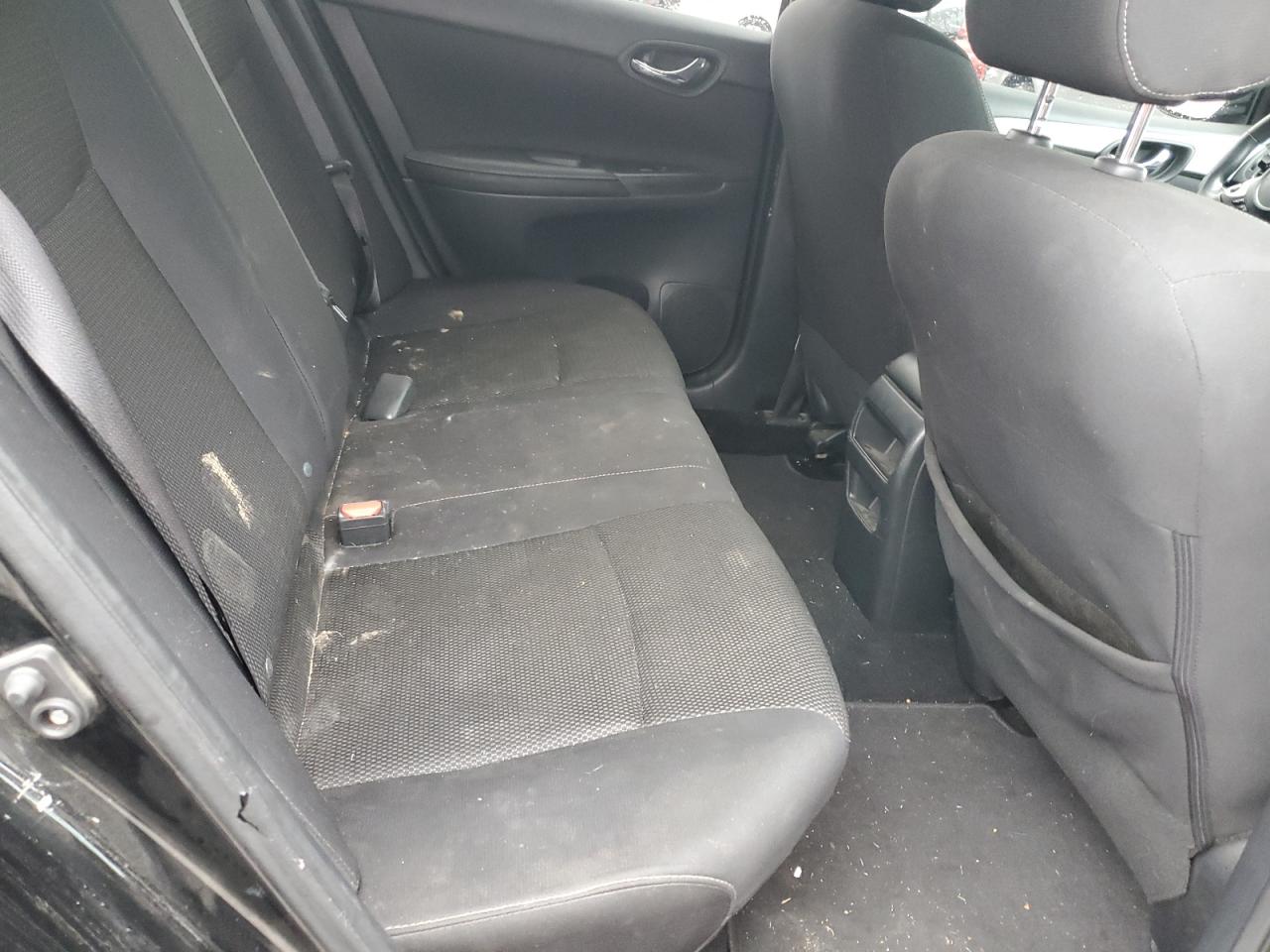 3N1AB7AP6KY215672 NISSAN SENTRA 2019