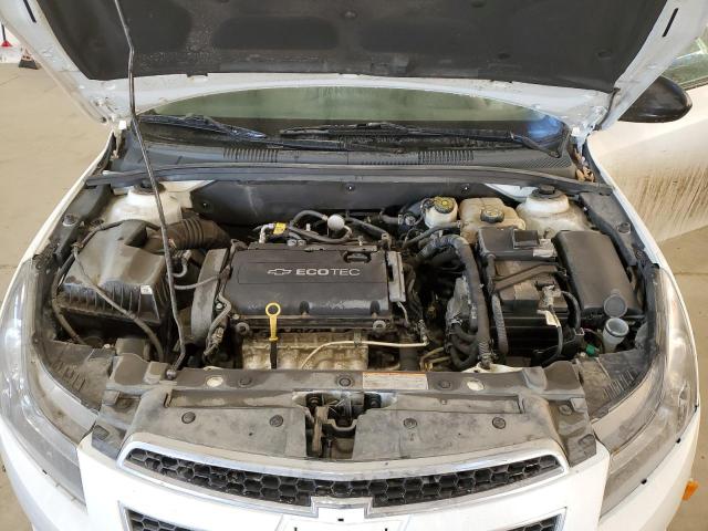 2014 Chevrolet Cruze - Image 11
