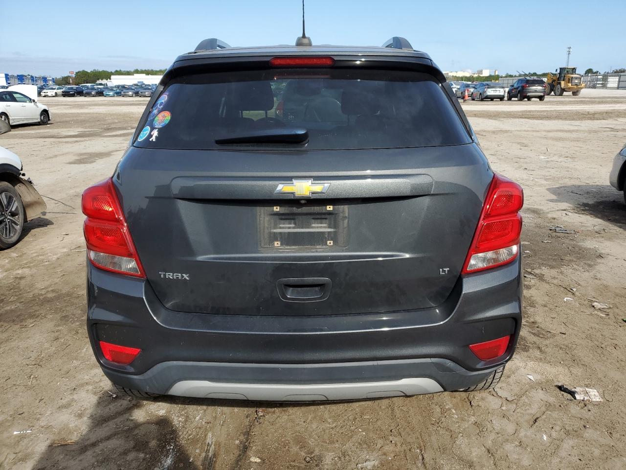 3GNCJLSB1HL198863 CHEVROLET TRAX 2017