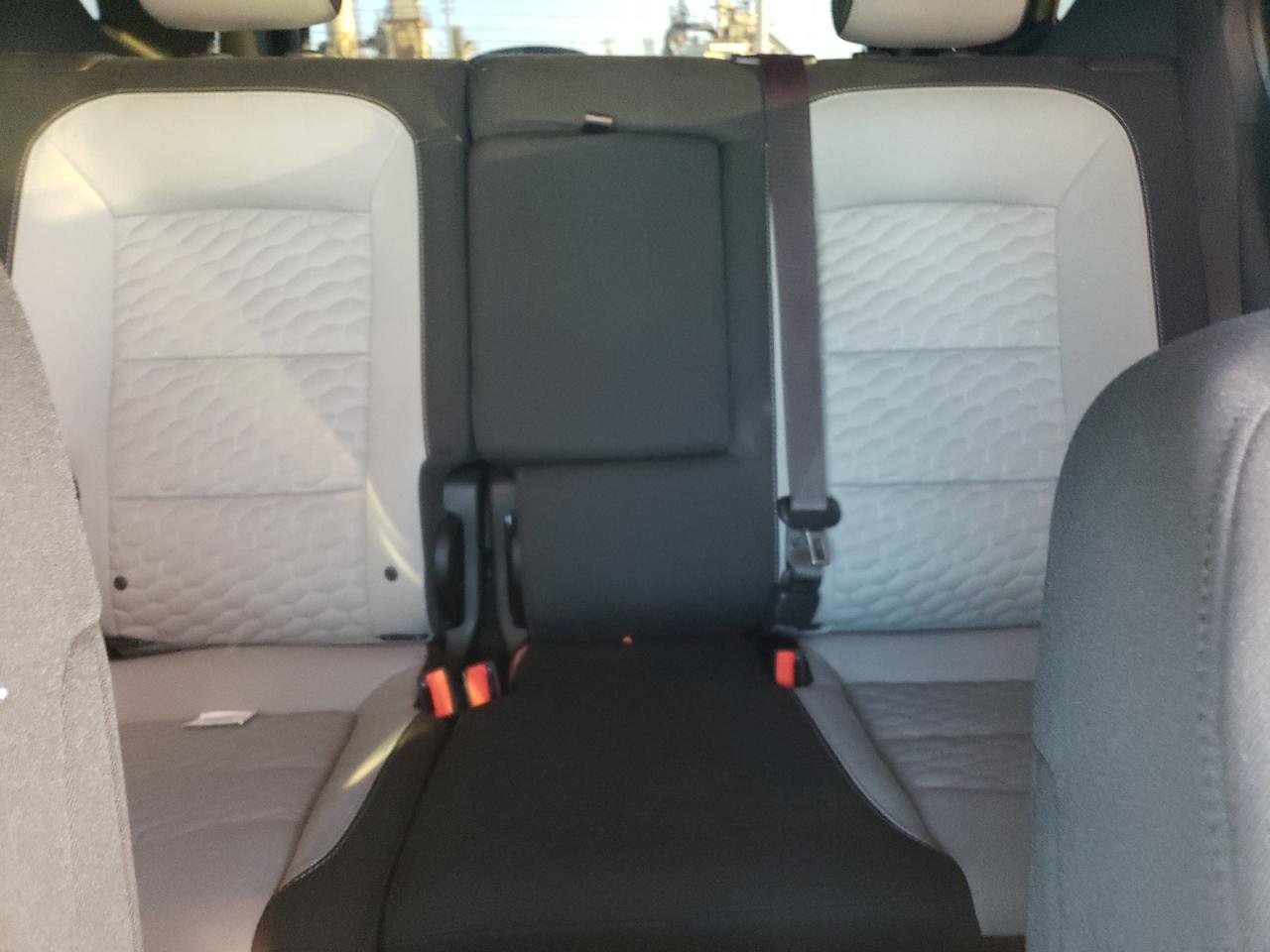 2GNAXHEV8J6318497 CHEVROLET EQUINOX 2018