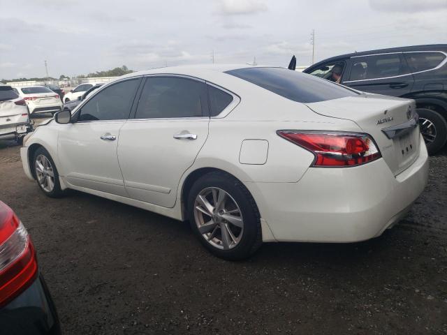 1N4AL3AP3FN375715 | 2015 NISSAN ALTIMA 2.5