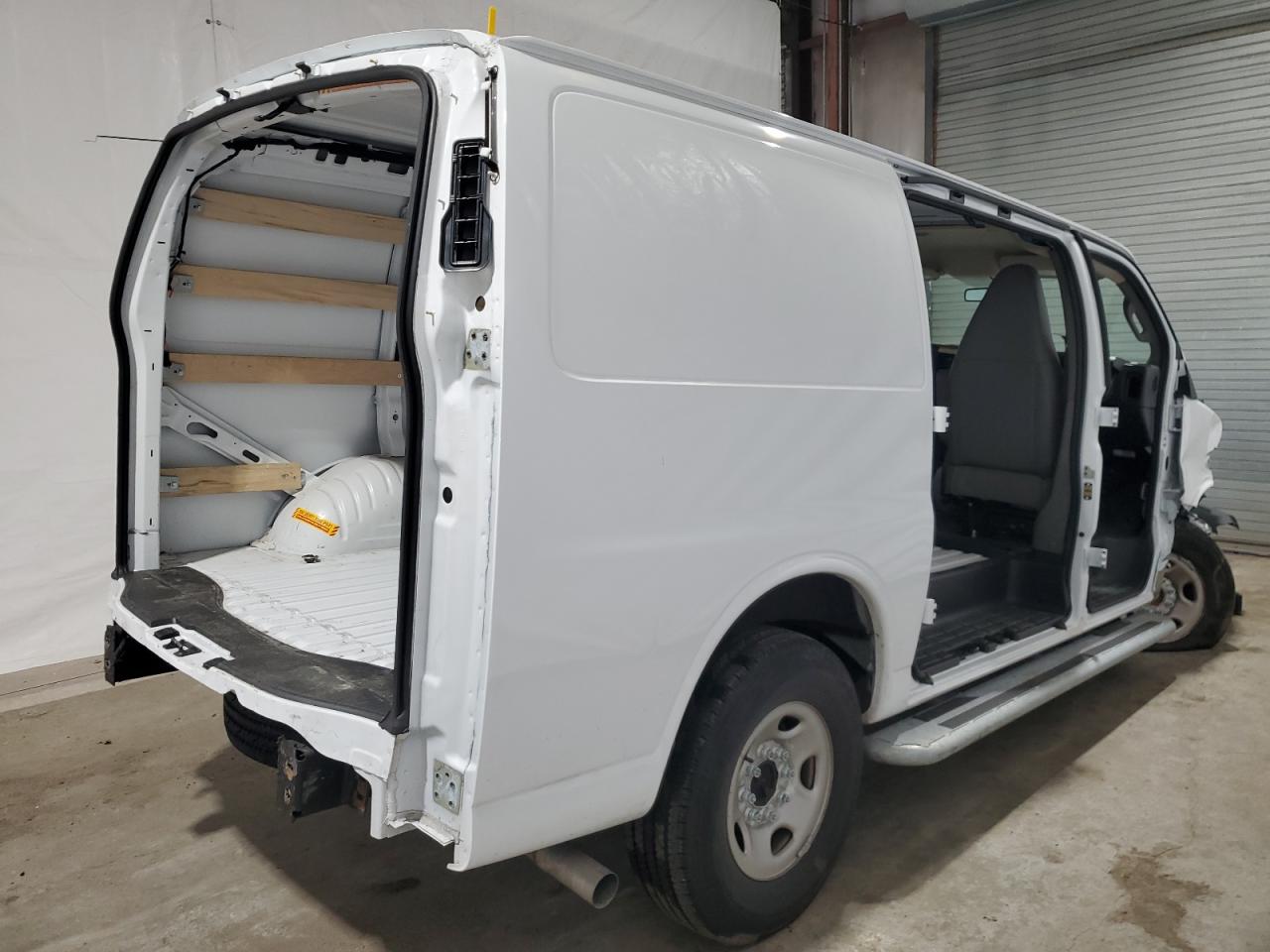 1GCWGAFP4P1220469 CHEVROLET EXPRESS 2023