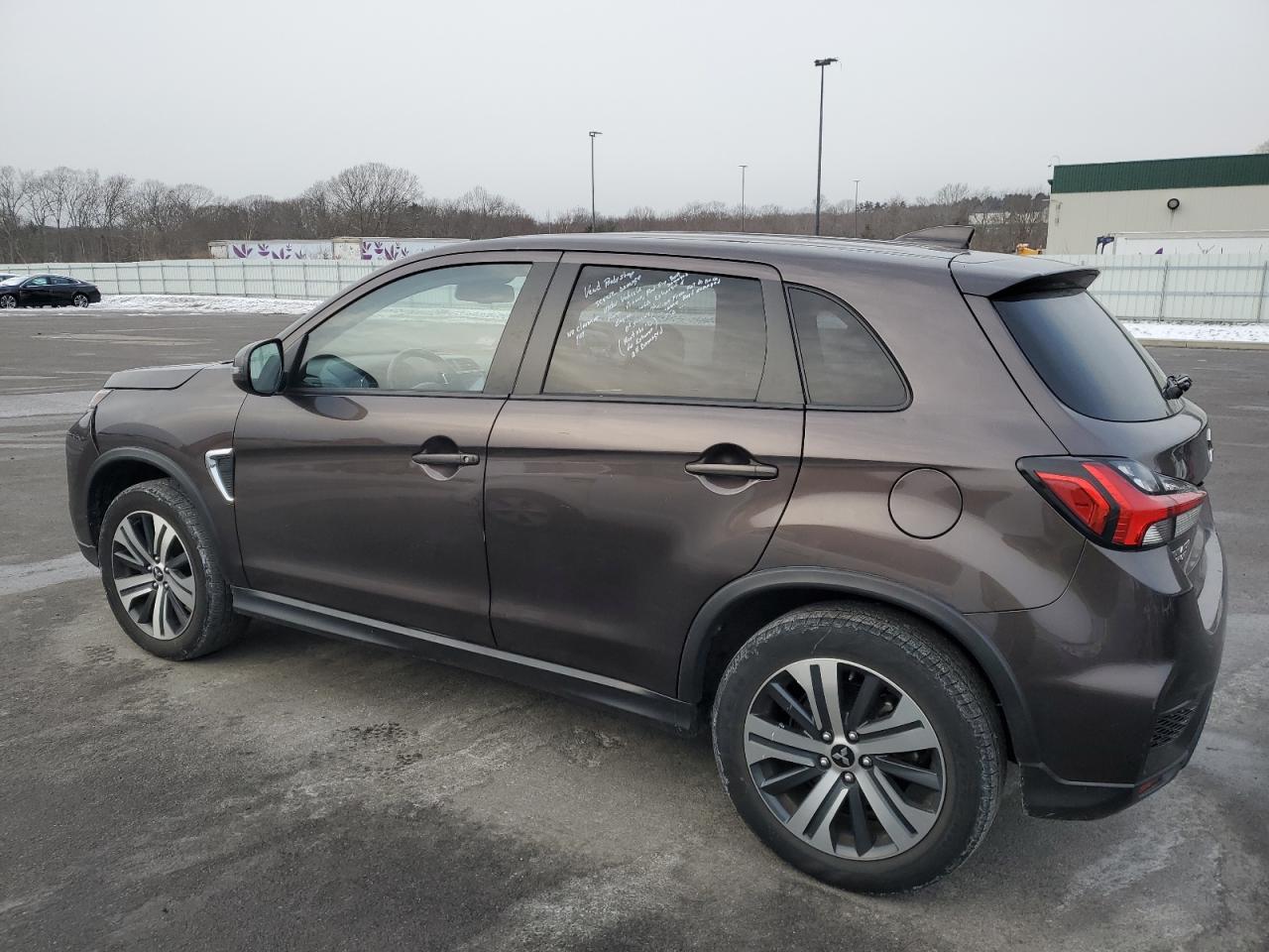 JA4ARUAU6MU019048 MITSUBISHI OUTLANDER 2021
