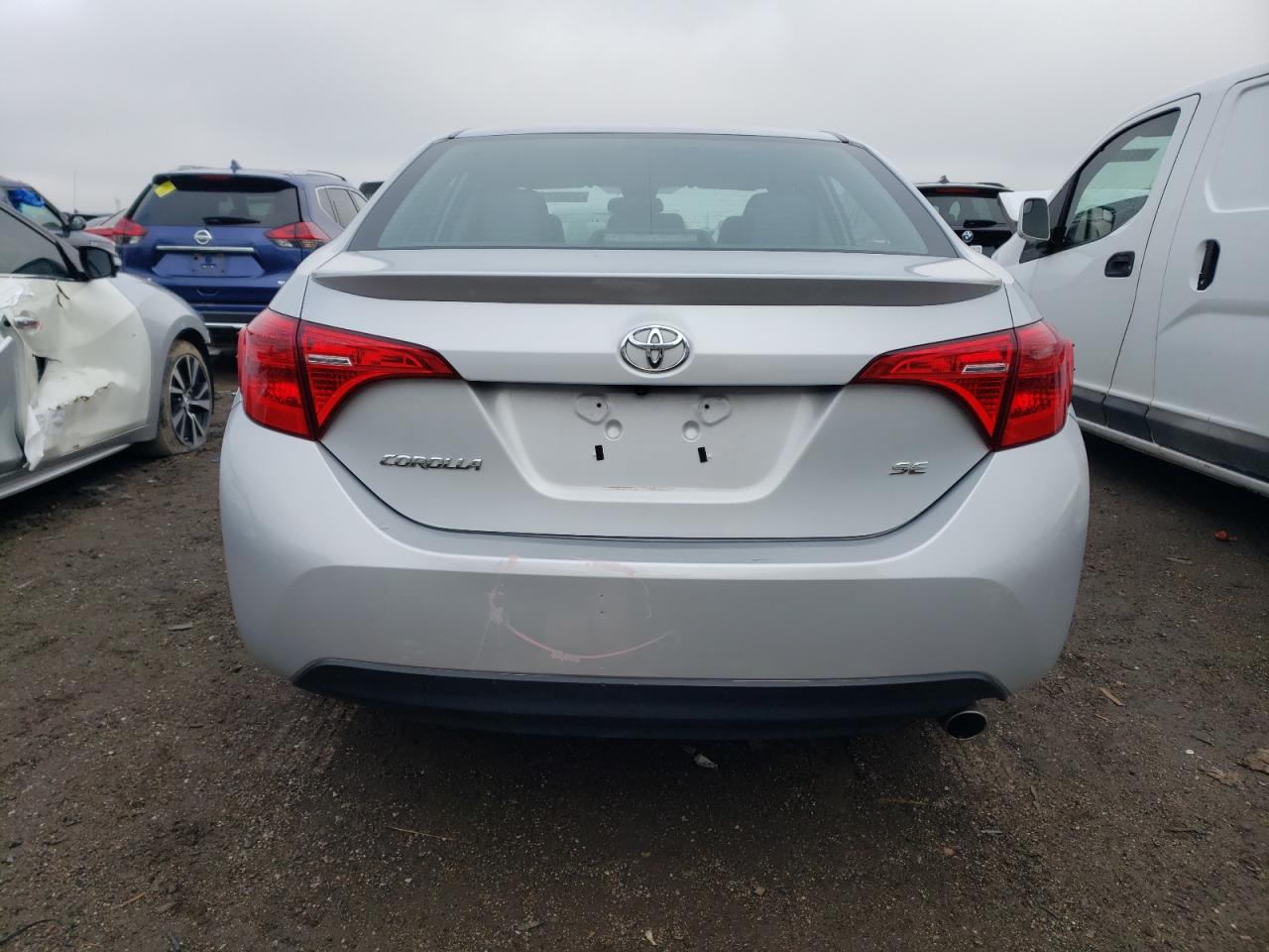 2T1BURHE4JC089113 TOYOTA COROLLA 2018