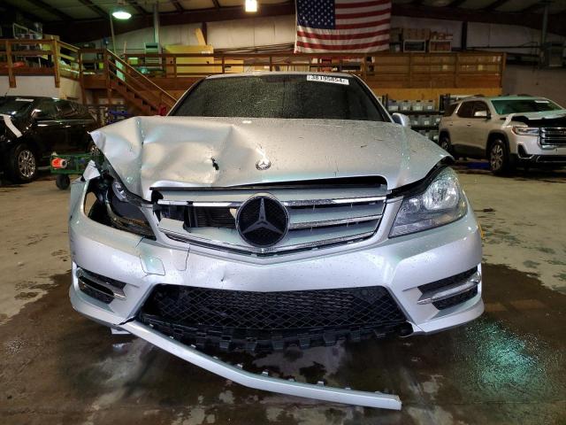 VIN WDDGF4HB1DR261123 2013 Mercedes-Benz C-Class, 250 no.5