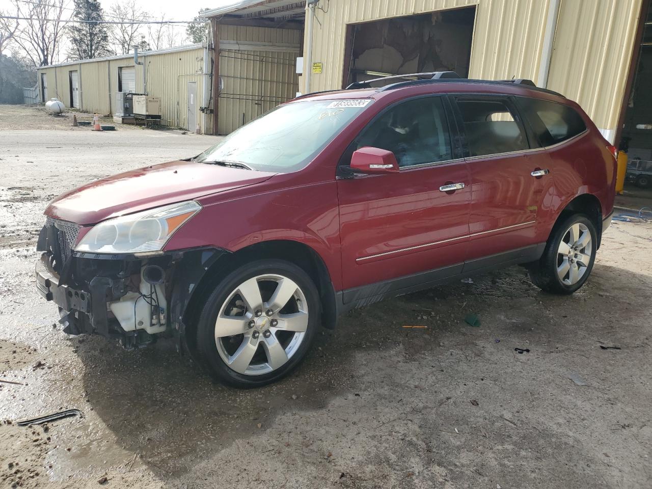 Lot #2340634325 2011 CHEVROLET TRAVERSE L