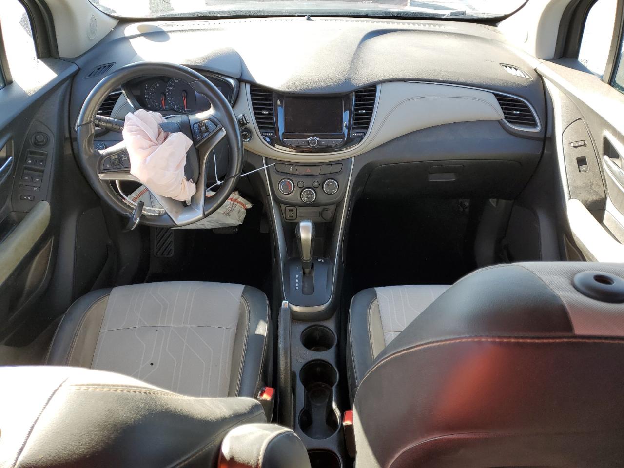 3GNCJPSB8JL279162 CHEVROLET TRAX 2018