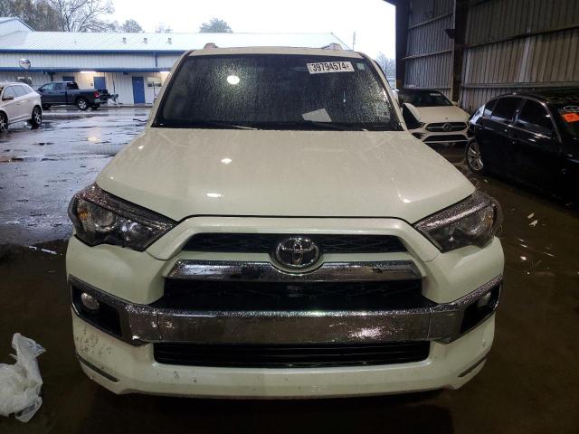2019 TOYOTA 4RUNNER SR JTEBU5JR4K5646425