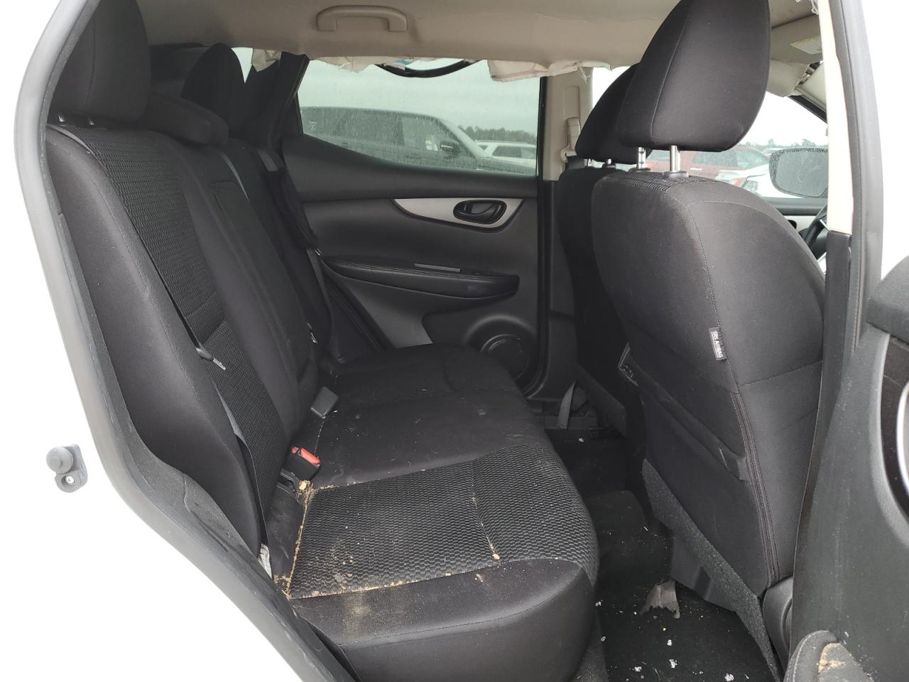 JN1BJ1CP4JW150540 NISSAN ROGUE 2018