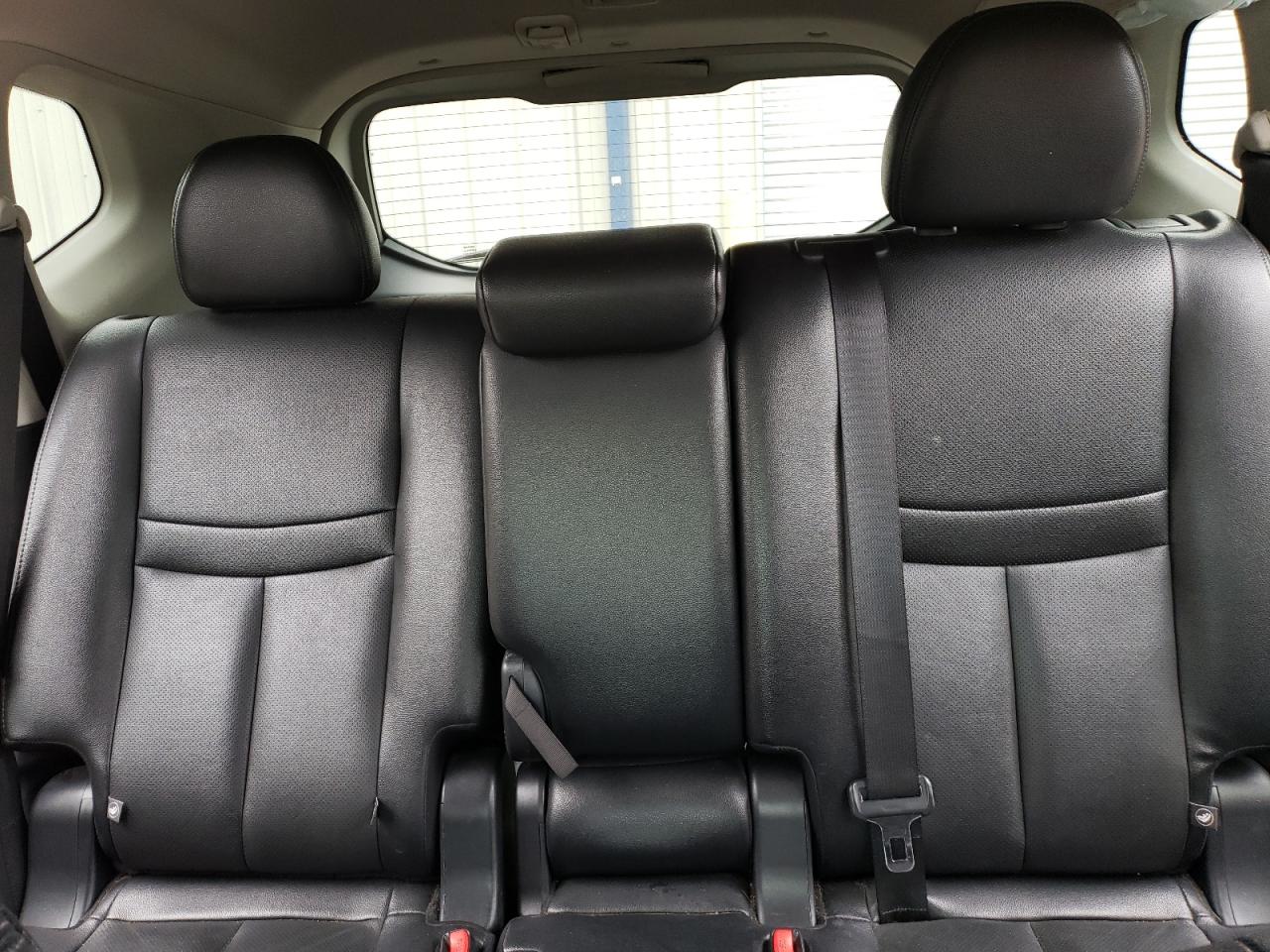 5N1AT2MV7HC868211 NISSAN ROGUE 2017