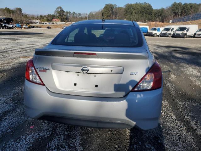 3N1CN7AP7JL882150 | 2018 NISSAN VERSA S