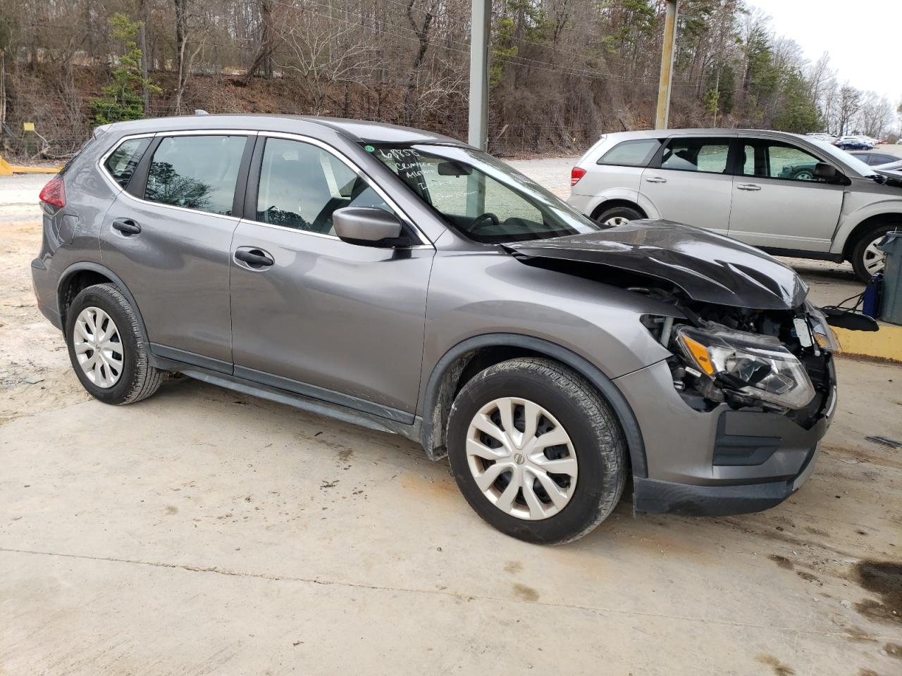 KNMAT2MT2JP601995 NISSAN ROGUE 2018