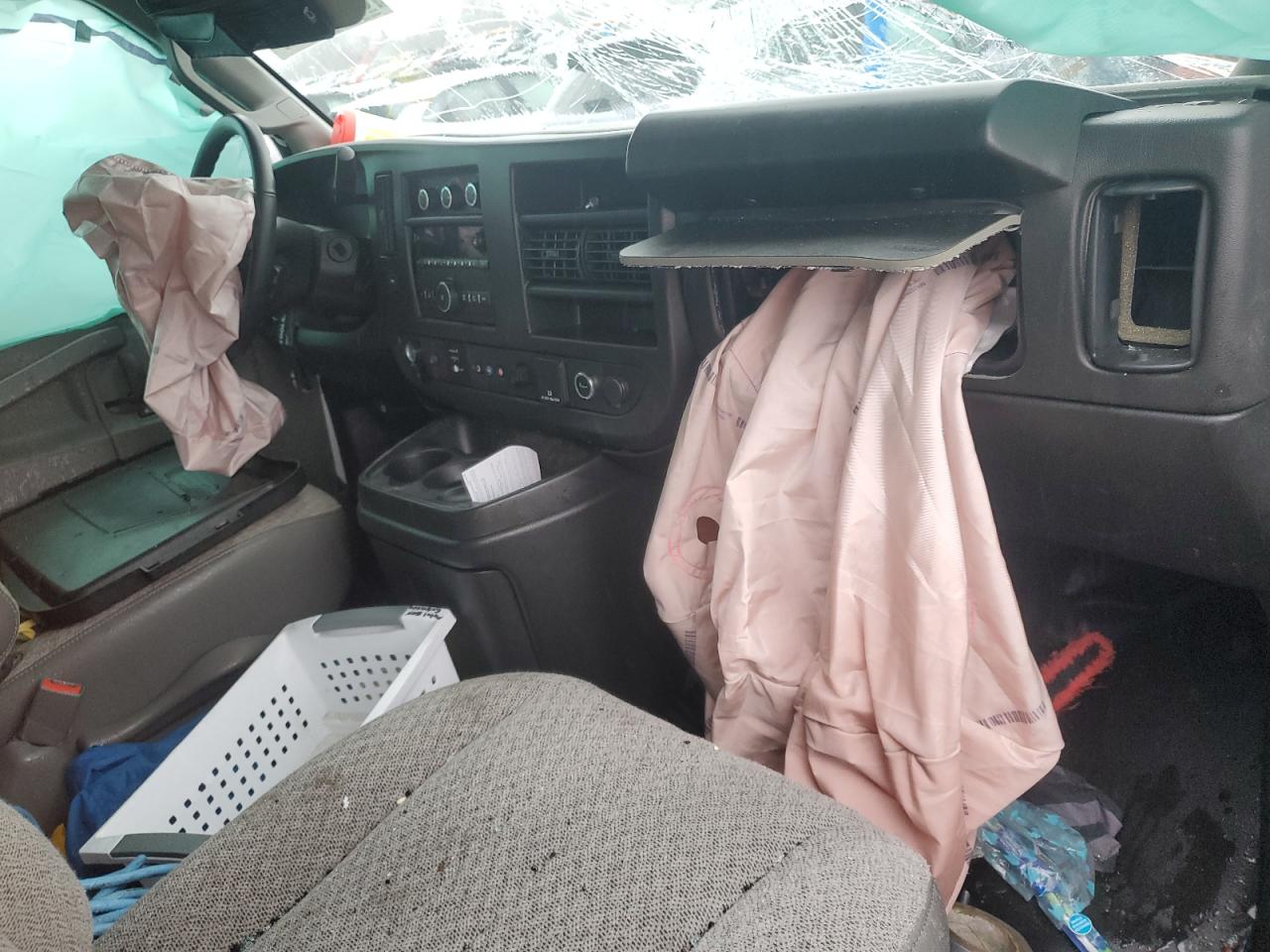 1GB0GRFP9P1113300 CHEVROLET EXPRESS 2023