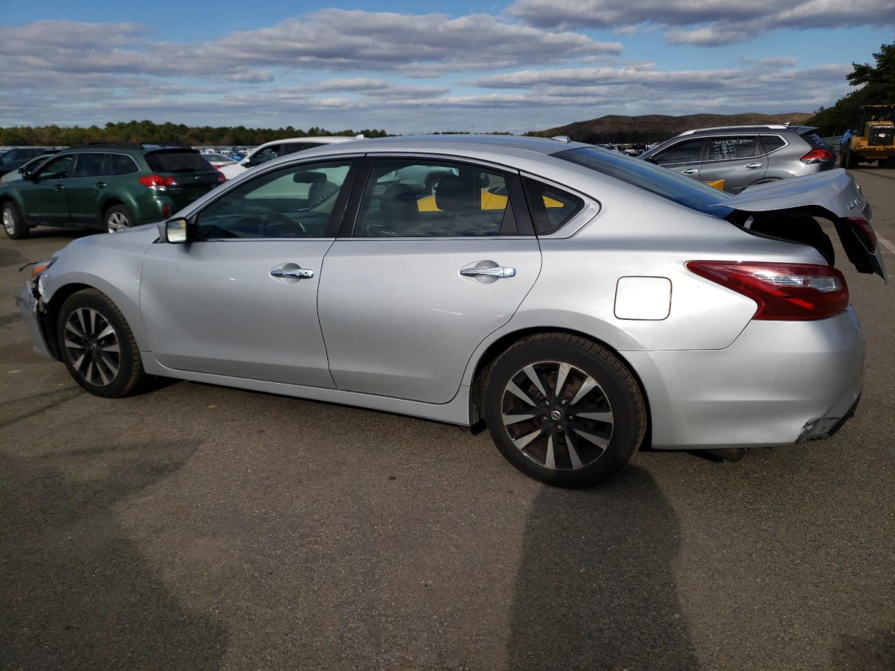 1N4AL3AP9JC252683 NISSAN ALTIMA 2018