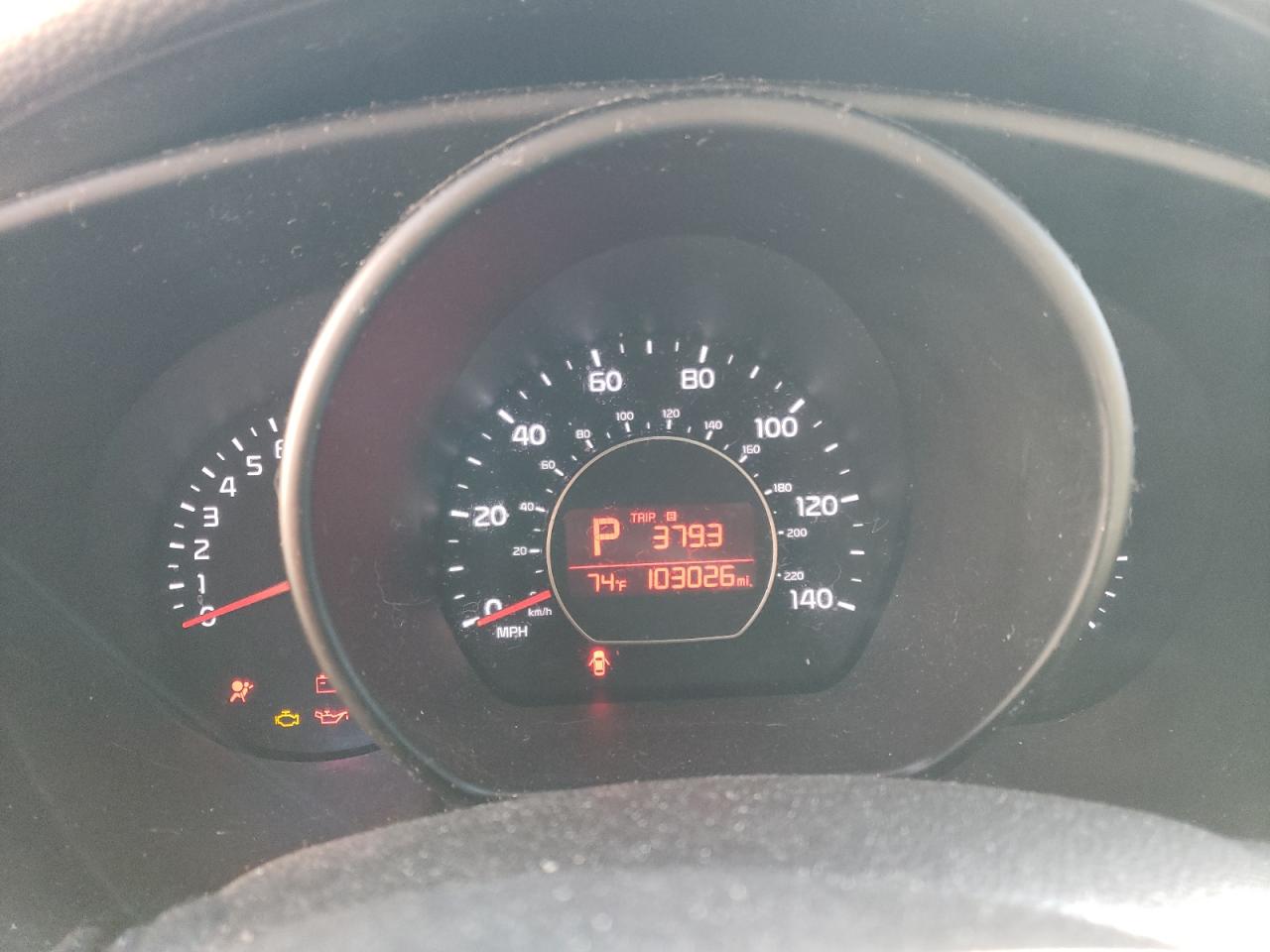 KNDJN2A21G7854983 2016 Kia Soul