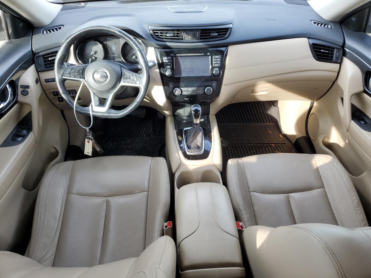 JN8AT2MT1HW143144 NISSAN ROGUE 2017