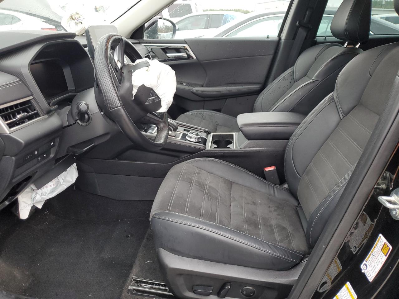 JA4T5UA97PZ036402 2023 Mitsubishi Outlander Se