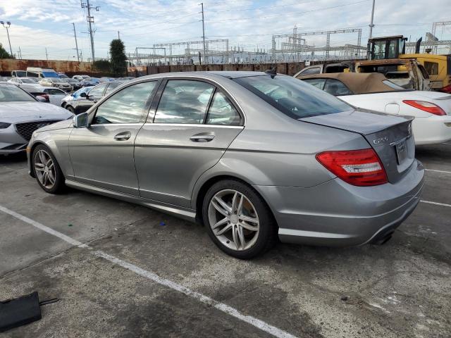 VIN WDDGF4HB3DA774565 2013 Mercedes-Benz C-Class, 250 no.2