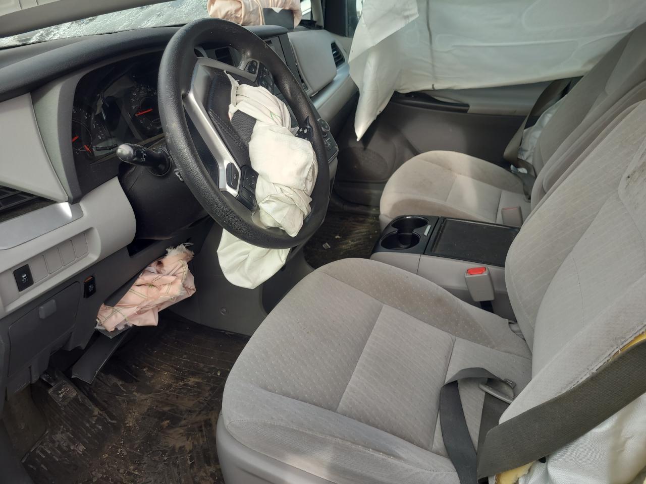 5TDJZ3DC2HS164181 TOYOTA All Models 2017