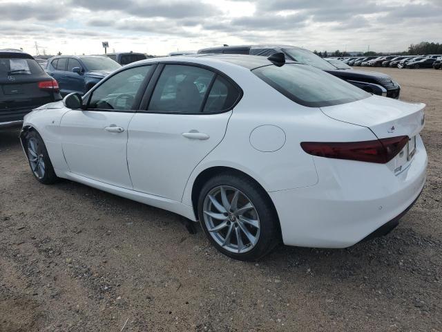 2022 ALFA ROMEO GIULIA SUP ZARFANBN0N7661092